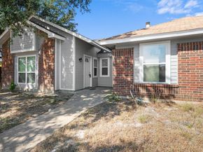 404  Dollins Street , Cedar Hill Texas 75104