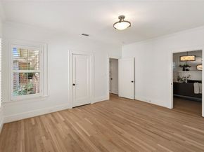 5710  Mercedes Avenue , Dallas Texas 75206