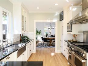 5710  Mercedes Avenue , Dallas Texas 75206