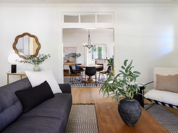 5710  Mercedes Avenue , Dallas Texas 75206