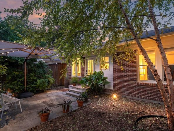 5710  Mercedes Avenue , Dallas Texas 75206