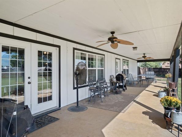 9039  Vail Eton Drive , Pilot Point Texas 76258