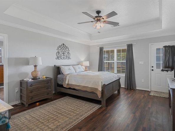 9039  Vail Eton Drive , Pilot Point Texas 76258