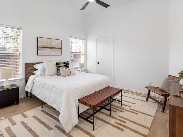 1121  Maplewood Lane , Crowley Texas 76036