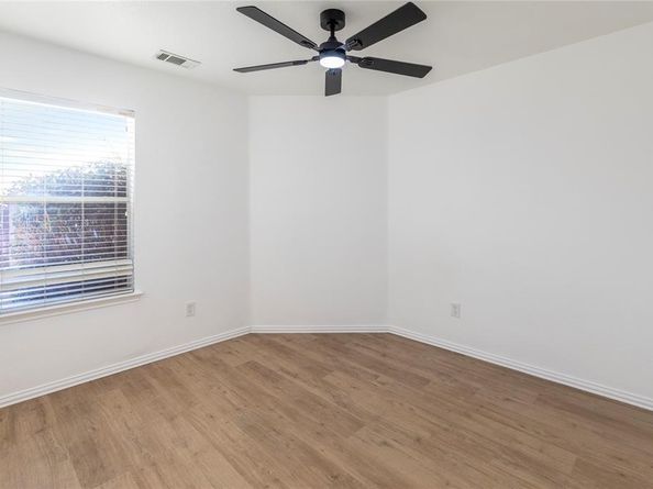 1121  Maplewood Lane , Crowley Texas 76036