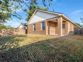 1121  Maplewood Lane , Crowley Texas 76036