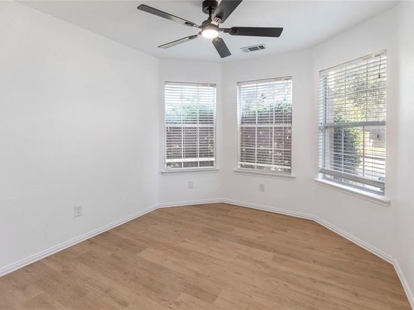 1121  Maplewood Lane , Crowley Texas 76036