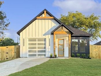 1833  Atlas Drive 