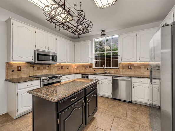 10613  Nashville Drive , Frisco Texas 75035