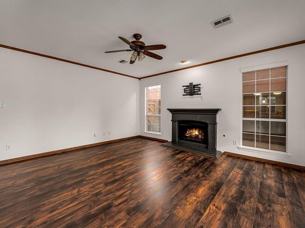 10613  Nashville Drive , Frisco Texas 75035