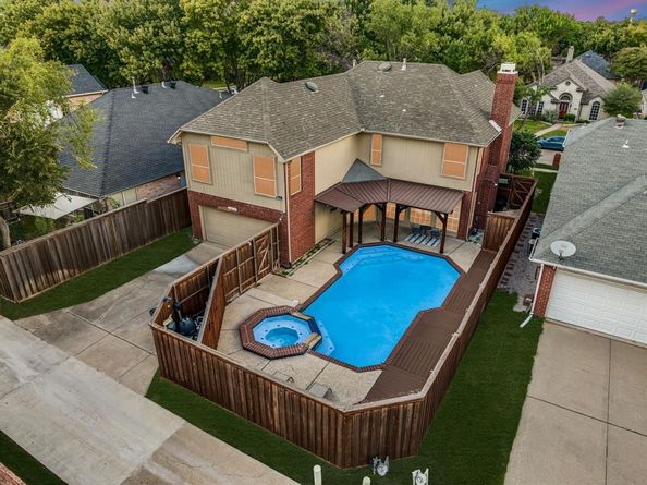 10613  Nashville Drive , Frisco Texas 75035