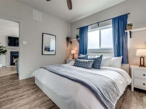 5963  Ross Avenue  101, Dallas Texas 75206