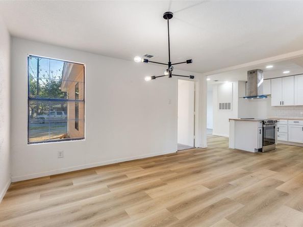3809  Grover Avenue , Fort Worth Texas 76106