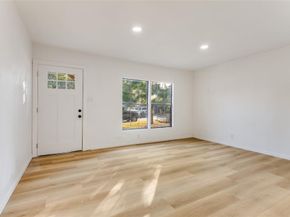 3809  Grover Avenue , Fort Worth Texas 76106