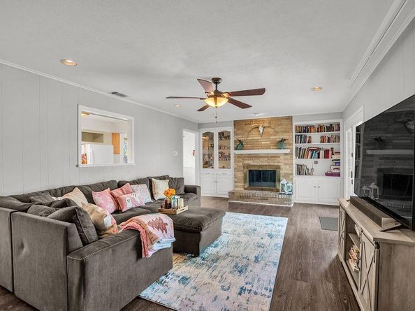407  Fairview Drive , Richardson Texas 75081