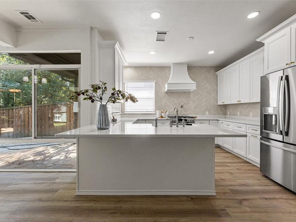 4220  Crescent Drive , Flower Mound Texas 75028