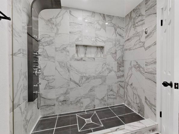 913  Arrowhead Drive , Garland Texas 75043