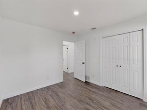 913  Arrowhead Drive , Garland Texas 75043