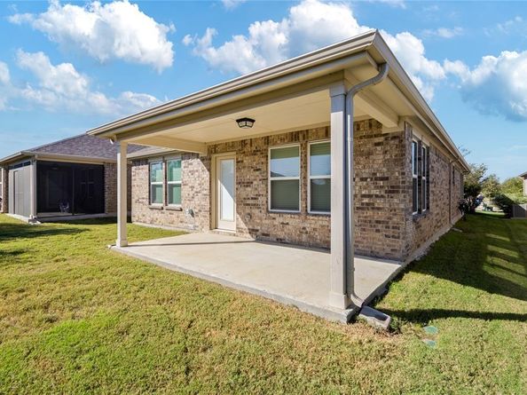 7672  Monument Drive , Little Elm Texas 76227