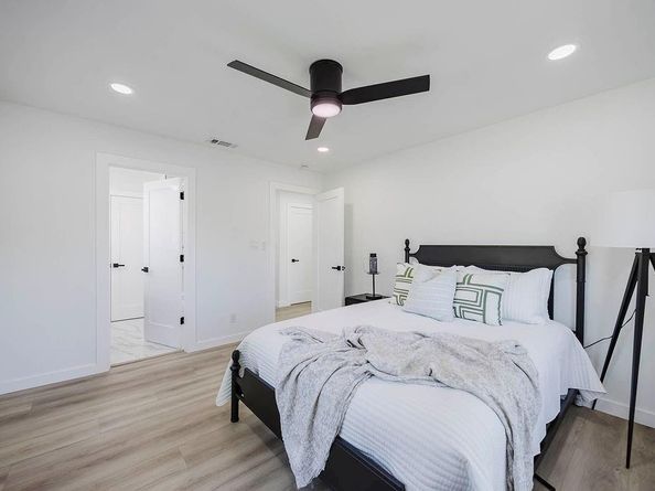 2504  Guilford Road , Fort Worth Texas 76107