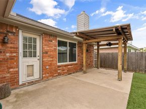 10401  Lake Park Drive , Fort Worth Texas 76053