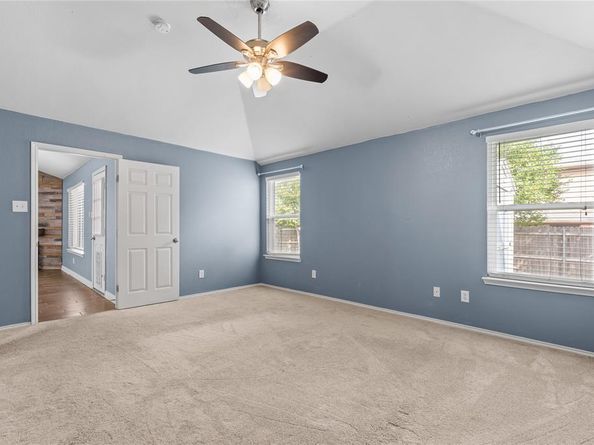 10401  Lake Park Drive , Fort Worth Texas 76053