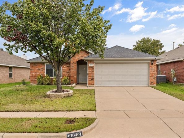 10401  Lake Park Drive , Fort Worth Texas 76053