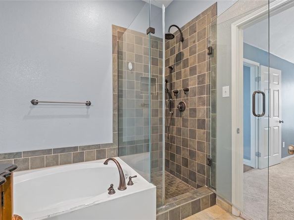 10401  Lake Park Drive , Fort Worth Texas 76053