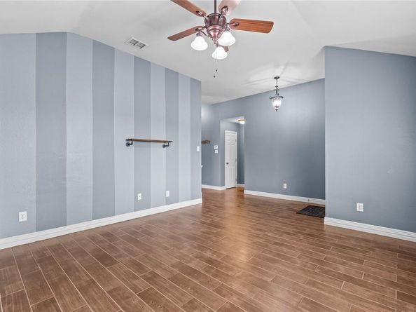 10401  Lake Park Drive , Fort Worth Texas 76053