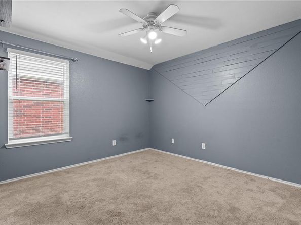 10401  Lake Park Drive , Fort Worth Texas 76053