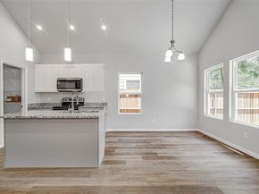 2511  Birdell Court , Fort Worth Texas 76105