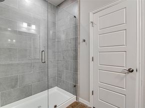 2511  Birdell Court , Fort Worth Texas 76105