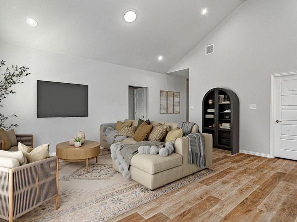 2511  Birdell Court , Fort Worth Texas 76105