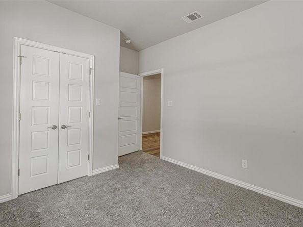 2511  Birdell Court , Fort Worth Texas 76105