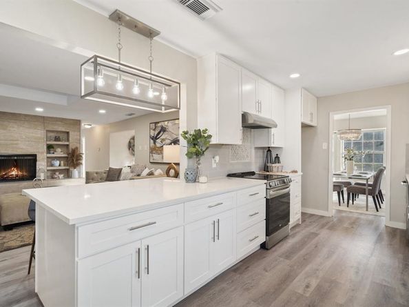 345  Somerset  , Bedford Texas 76022