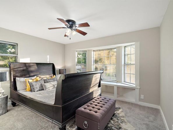 345  Somerset  , Bedford Texas 76022