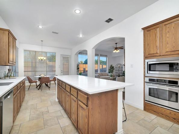 9328  Old Veranda Road , Plano Texas 75024