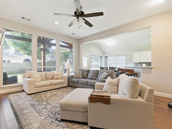 3202  Berkshire Lane , Corinth Texas 76210