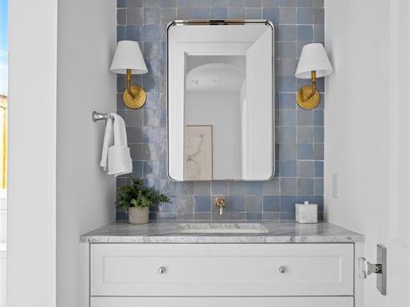 6454  Kenwood Avenue , Dallas Texas 75214