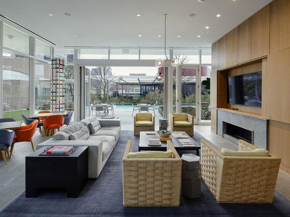 1747  Leonard Street  903, Dallas Texas 75201