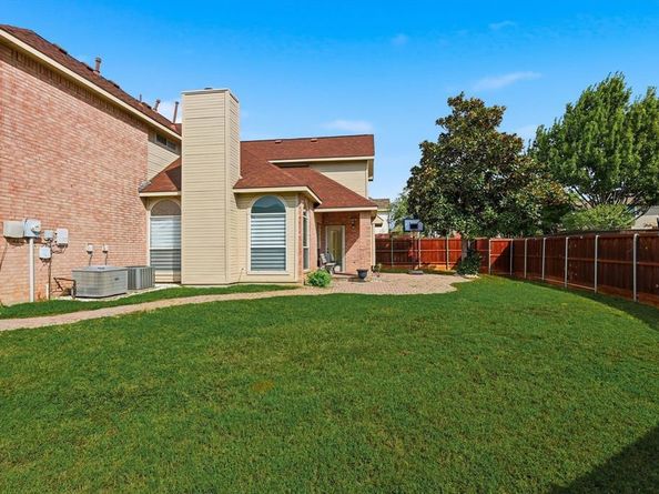 3528  Eisenhower Street , Carrollton Texas 75007