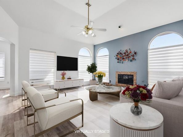 3528  Eisenhower Street , Carrollton Texas 75007