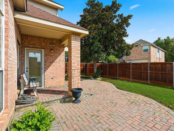 3528  Eisenhower Street , Carrollton Texas 75007