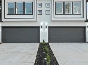 1407  Barry Avenue , Dallas Texas 75223