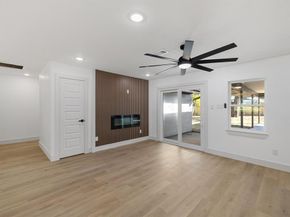 1614 E Red Bird Lane , Dallas Texas 75241