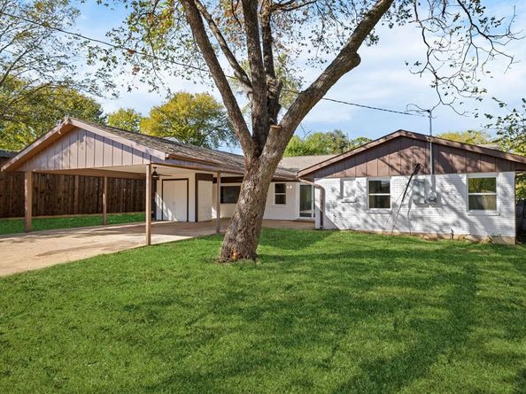 1614 E Red Bird Lane , Dallas Texas 75241