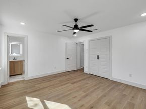 1614 E Red Bird Lane , Dallas Texas 75241