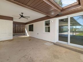 1614 E Red Bird Lane , Dallas Texas 75241