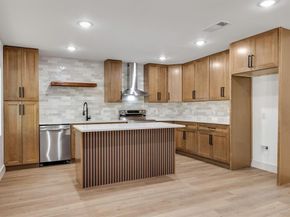 1614 E Red Bird Lane , Dallas Texas 75241