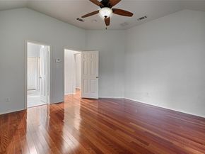 10106  Green Court , Irving Texas 75063